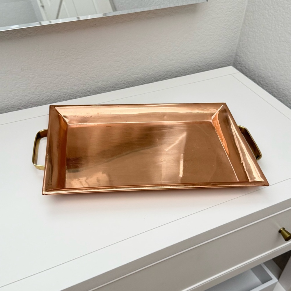 Pottery Barn Copper Tray With Brass Handles - Picture 4 of 11